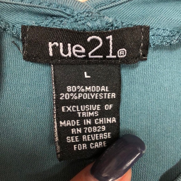 Blue blouse - Picture 2 of 2